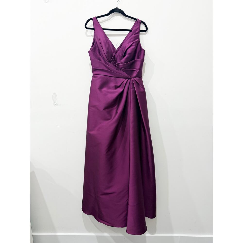 Adolfo Dominguez Sleeveless Pleated A-Line Long Gown Purple Women's Size 42 / 10